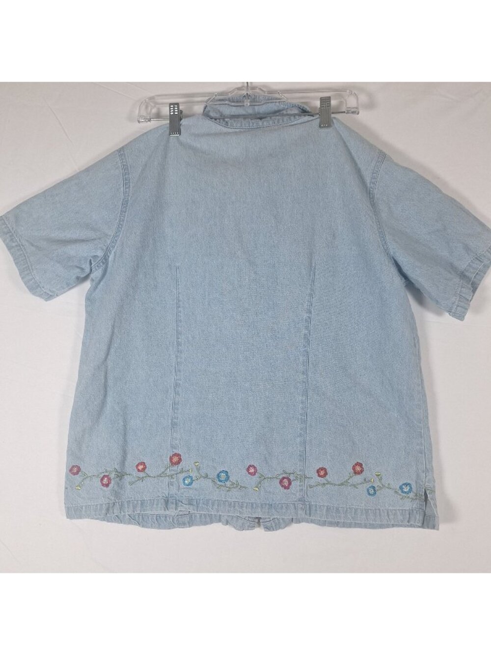 Denim & Co Floral Embroidered Short Sleeve 100% Cotton Shirt size Large